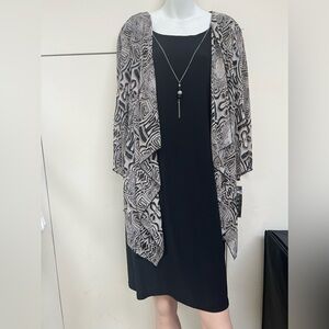 🔴🆑NEW🔴Black Dress with Geometric Patterned Attached Shawl🆑🔴
